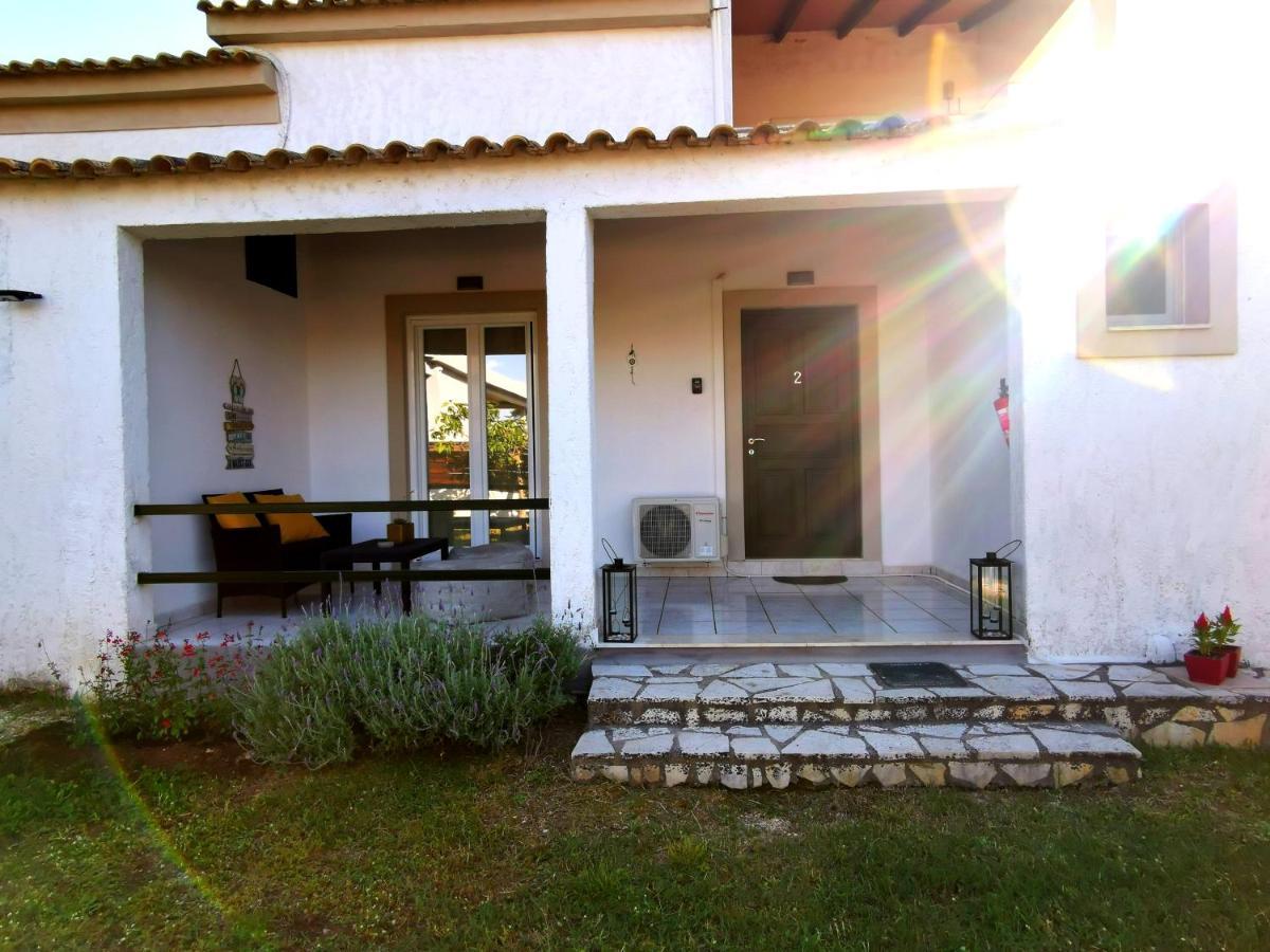 Sungate Villas Almiros Beach Exterior photo